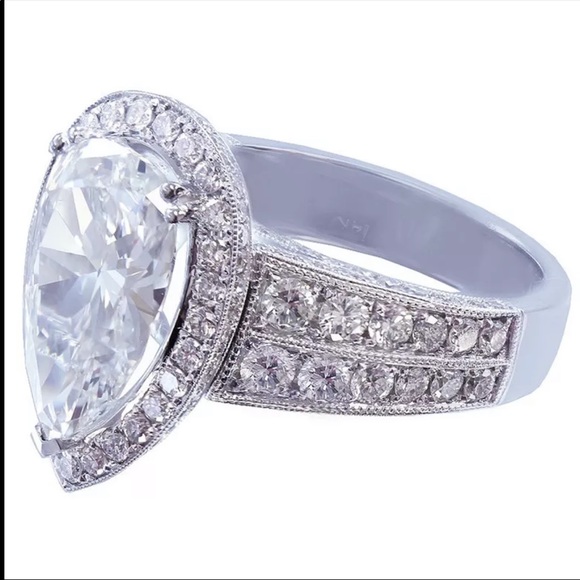New Luxury 925 Silver Diamond Pear Cut Ring 💍 - Picture 5 of 5